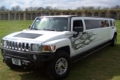 white hummer h3 limousine